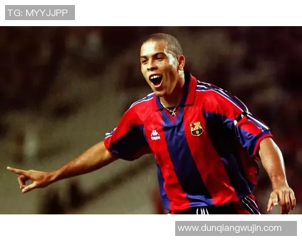 世界足球历史上最具影响力的白人球星及其辉煌成就盘点 世界足球历史上最具影响力的白人球星及其辉煌成就盘点