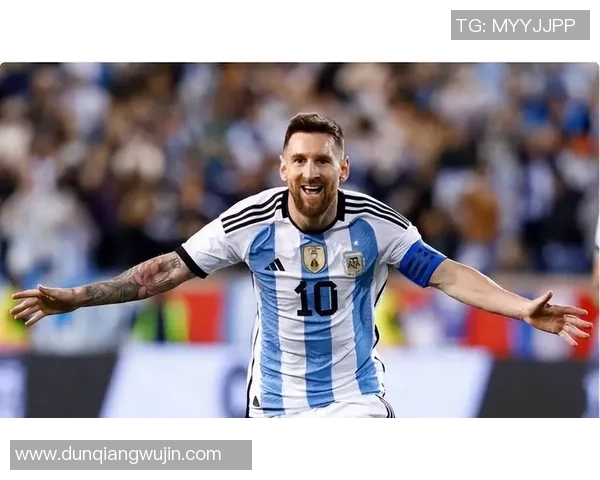 五冠足球队的传奇球星与辉煌时刻揭秘