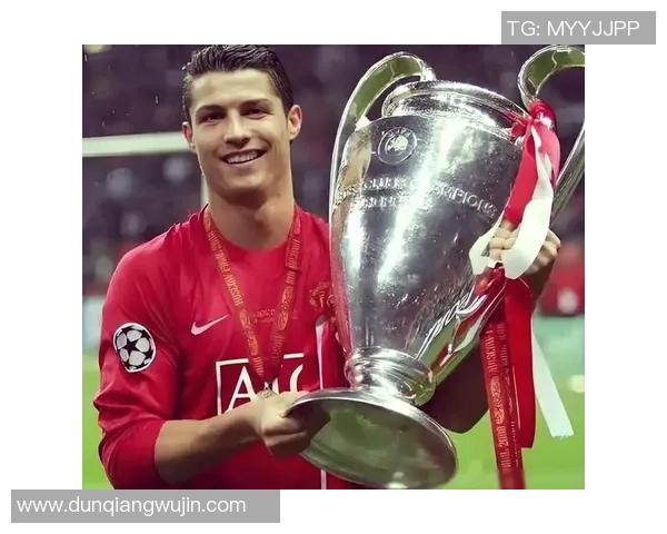 从巅峰到破产 足球界十大财富崩塌的球星盘点 从巅峰到破产 足球界十大财富崩塌的球星盘点