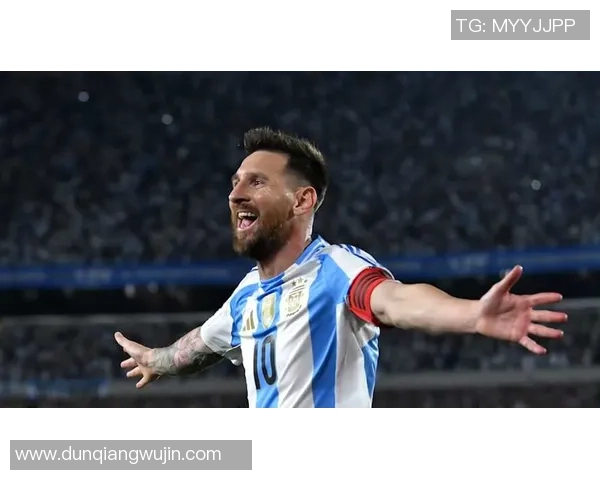 从草根到巨星一位足球队核心球星的成长故事与荣耀时刻