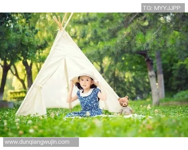 十大女足球明星童年照曝光 揭秘她们成名前的成长故事