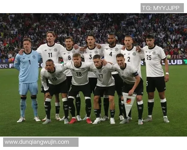 德国足球明星队员全解析 从贝克汉姆到穆勒的辉煌足迹 德国足球明星队员全解析 从贝克汉姆到穆勒的辉煌足迹