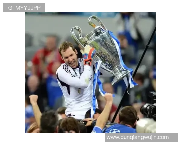 捷克足球球星的崛起与辉煌历程 解密捷克足球背后的传奇人物 捷克足球球星的崛起与辉煌历程 解密捷克足球背后的传奇人物