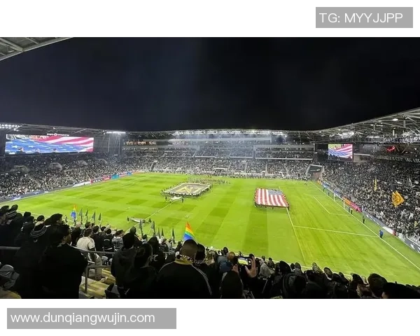 绿茵场巨星闪耀瞬间见证足球魅力与激情燃烧时刻