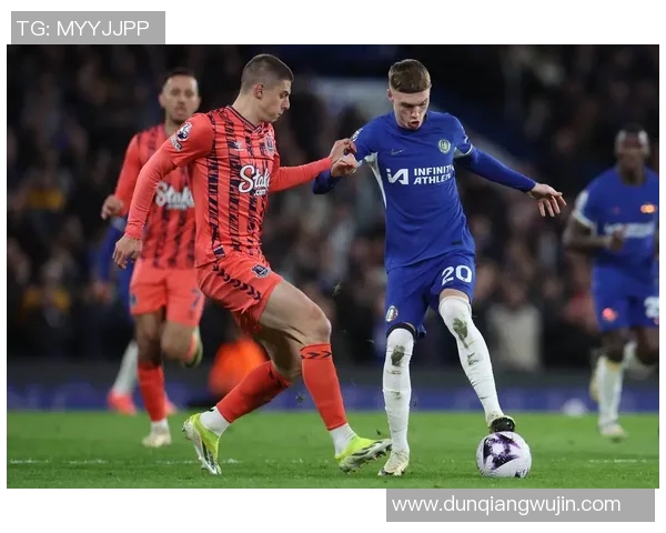 英国球星观看女足球队精彩比赛视频分享引发热议